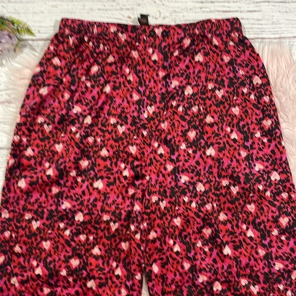 Savage X Fenty Satin Pants Red Animal Romance Pocket Unisex Men L Women XL - Picture 8 of 8